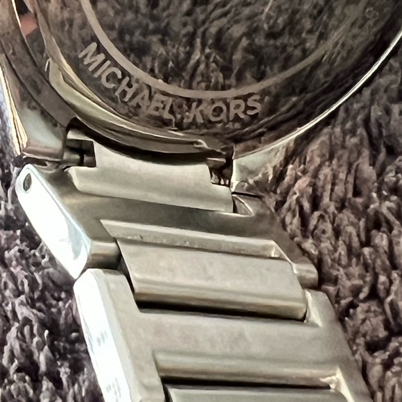 Michael Kors Silver and Crystal Embellished Watch - Picture 6 of 8